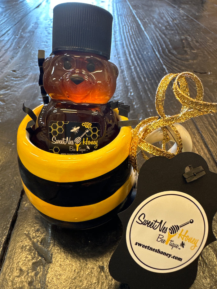 2oz Raw Honey & Tiny Bee Mug