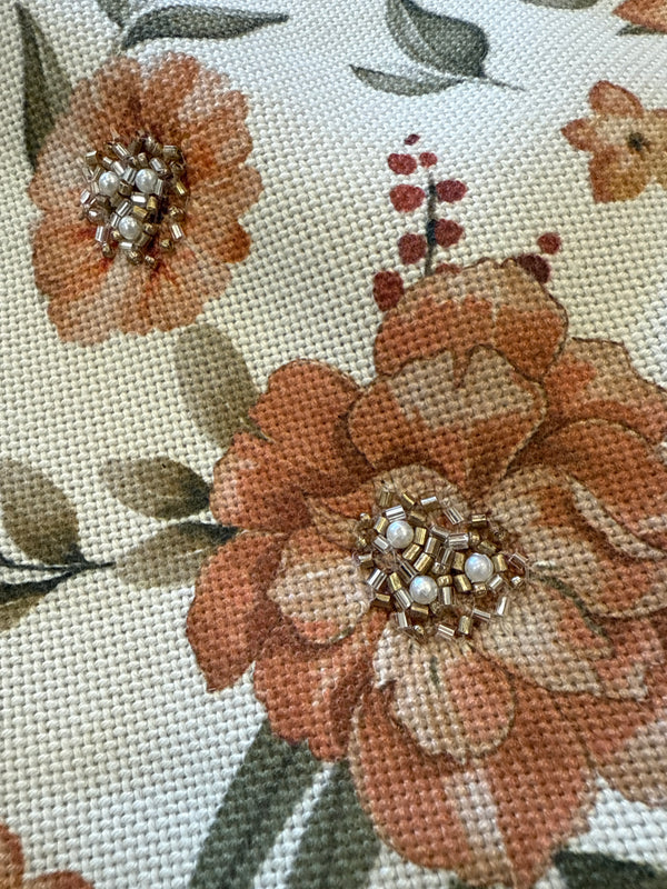 Beaded Floral Tote Bag with Flowers
