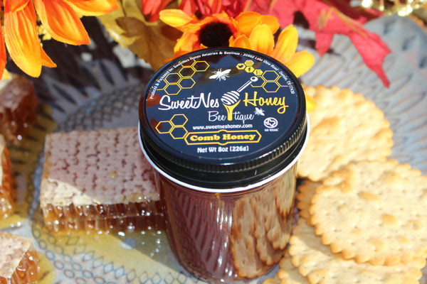 8oz Comb Honey (Chunk of Texas Honey Comb in our Local Fort Bend Honey)