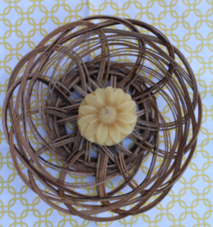 "Daisy" Beeswax Candle