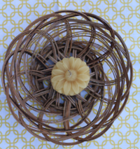 "Daisy" Beeswax Candle