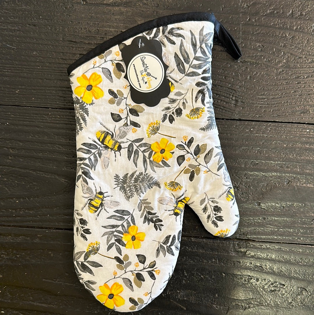 SweetNes Honey Black & White Bee Oven Mitt