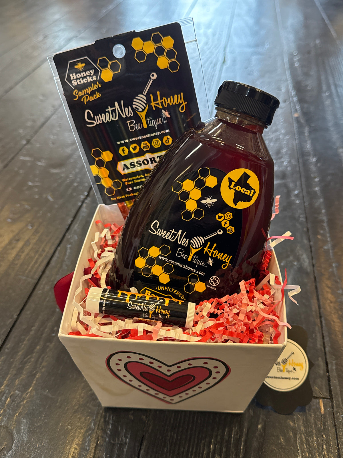 Valentine Gift Set 32oz Honey