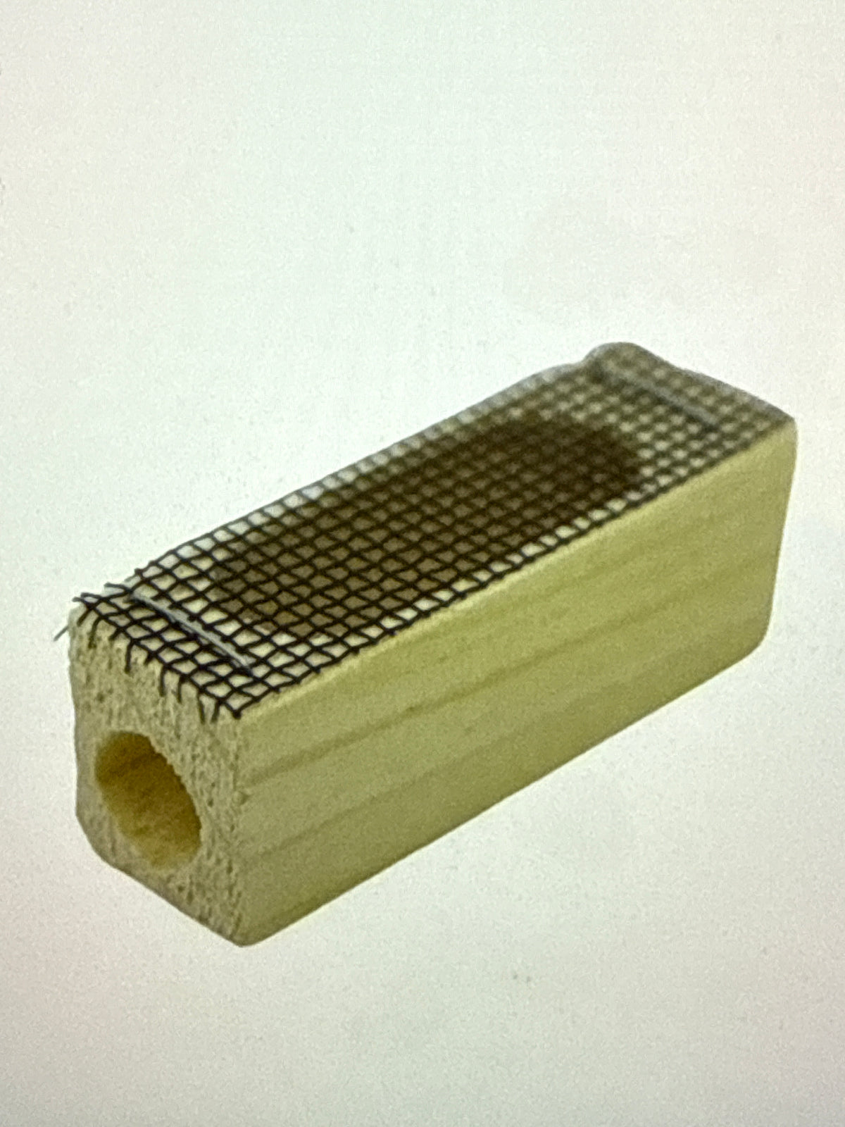 California Mini Queen Cage WOOD w/Plug