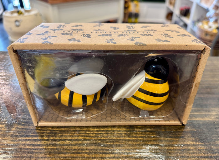 Bee Salt & Pepper Shakers