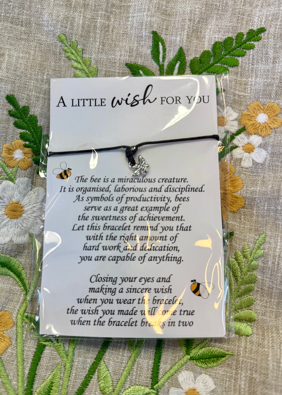 Bracelet with bee and card