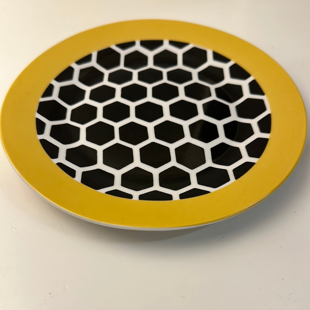 Honeycomb Saucer