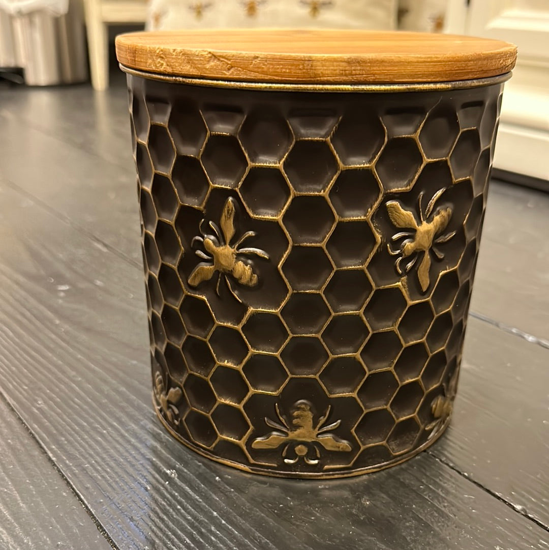 Large Honeycomb Canister